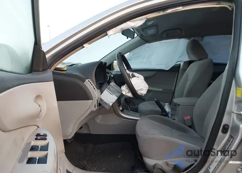 2011 Toyota Corolla Le z USA, uszkodzony, nr VIN JTDBU4EE5BJ095161